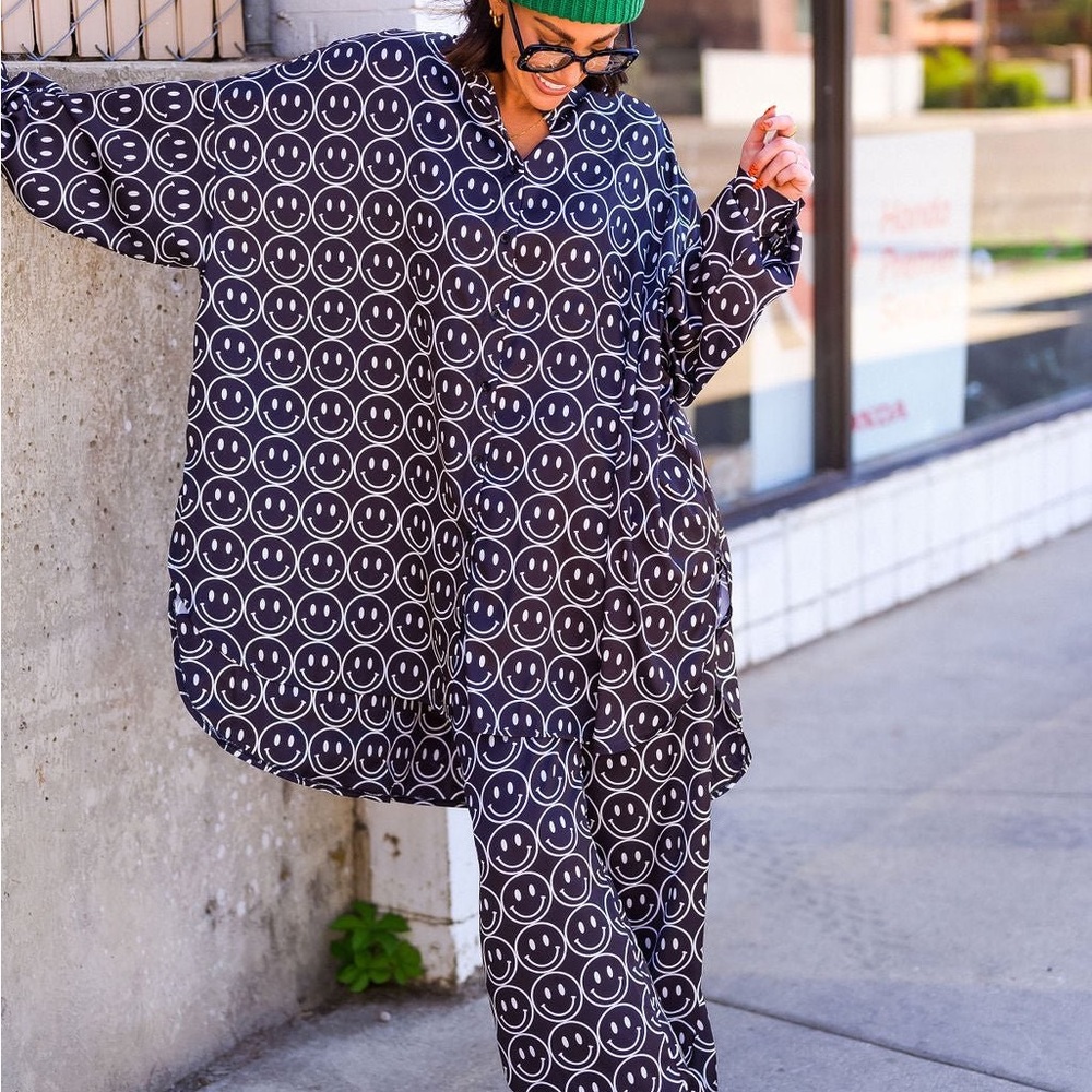 LALA Smiley Face Patterned Set